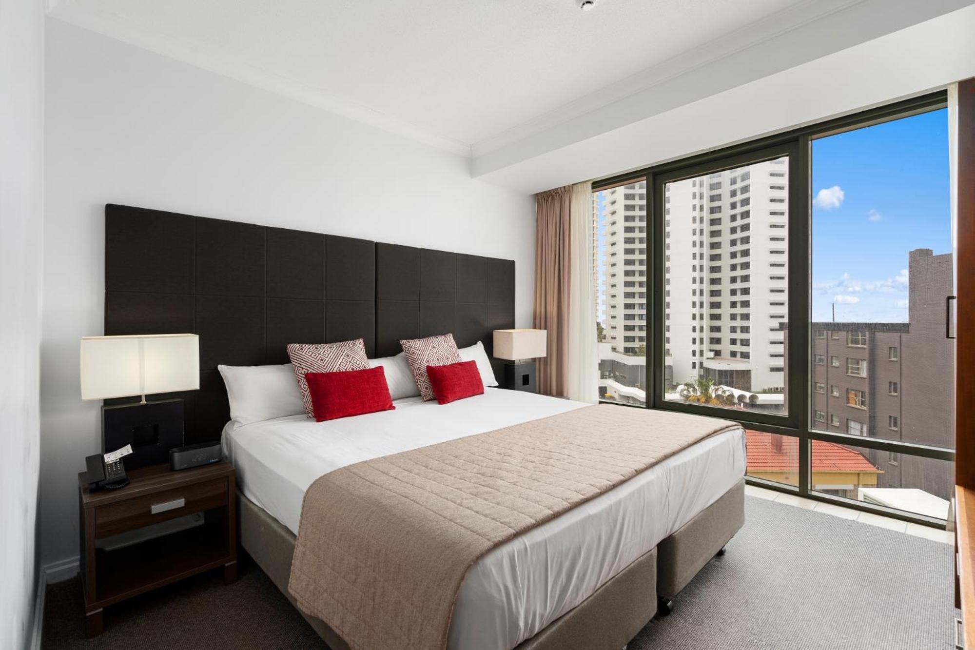 Legends Apartments - Qstay Голд-Кост Екстер'єр фото